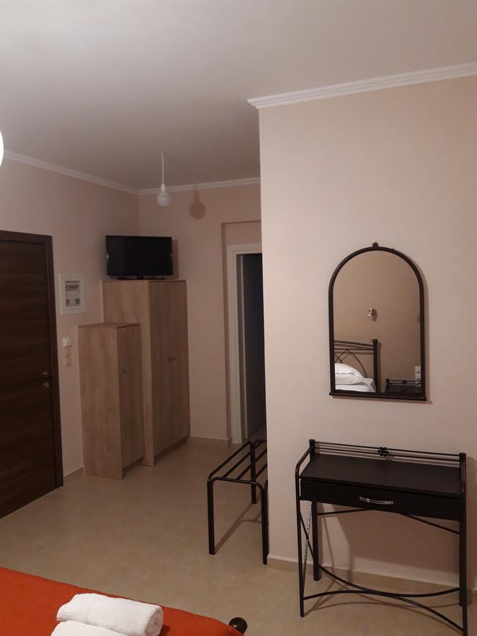 Valedina Rooms Nikiana Bagian luar foto